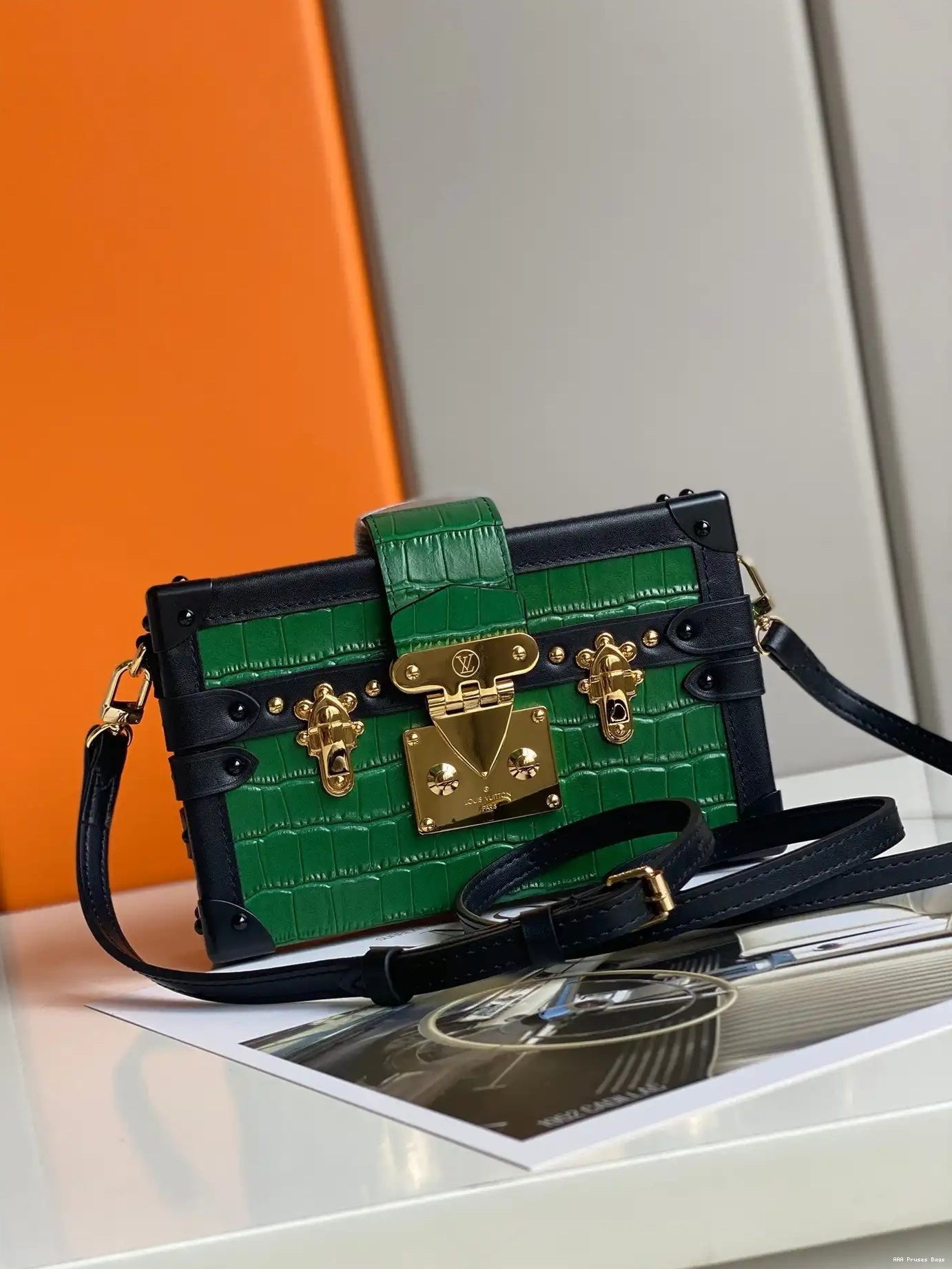 AAA Replica Ru PETITE LOUIS VUITTON MALLE 0704